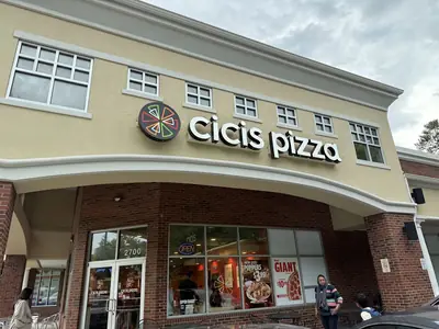 Cicis Pizza