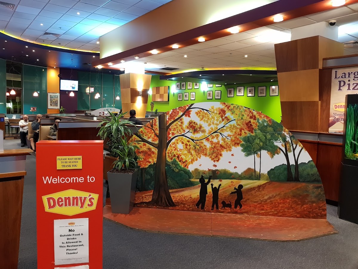 Denny's New Lynn – Lynnmall Shopping Centre