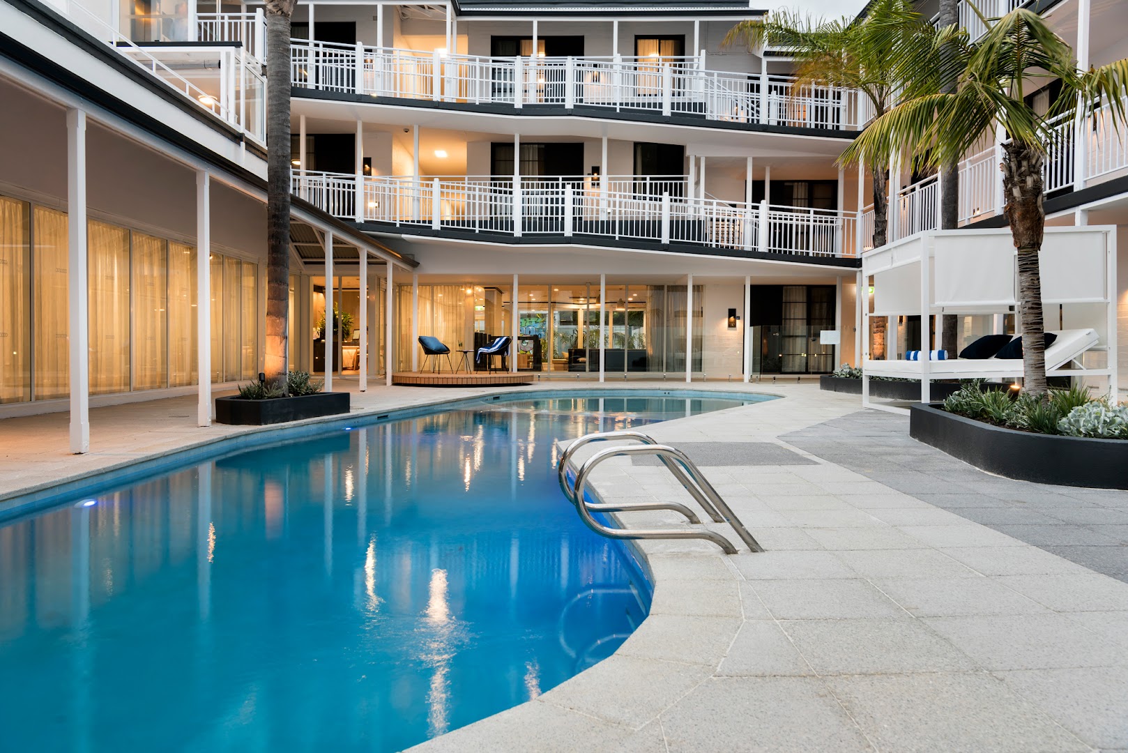 Tradewinds Hotel