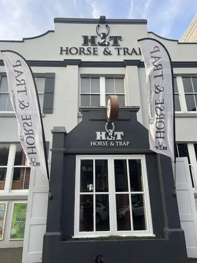 Horse & Trap