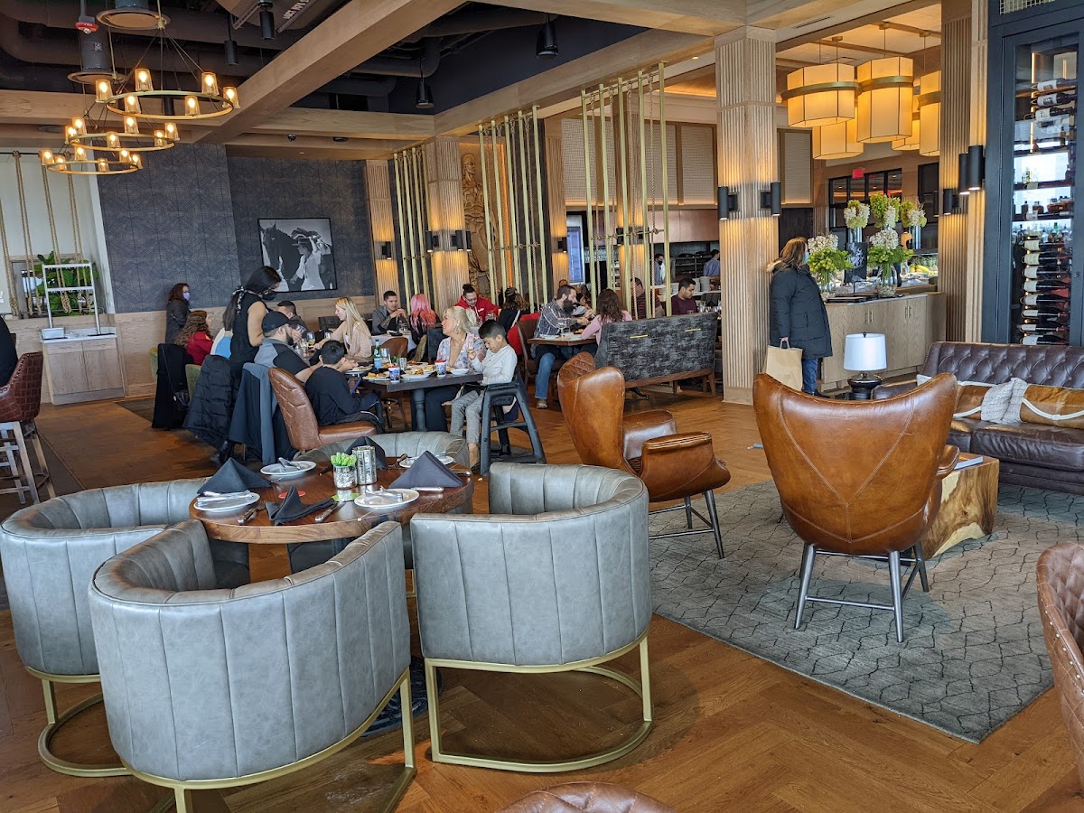 Fogo de Chão Brazilian Steakhouse – Oak Brook (nearest to Clarendon Hills)