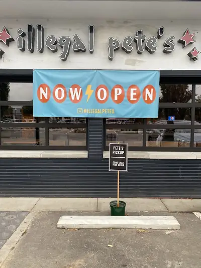 Illegal Pete's Park Hill